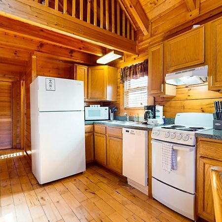Pin Oak Cabin, Unit 241 Pigeon Forge Luaran gambar